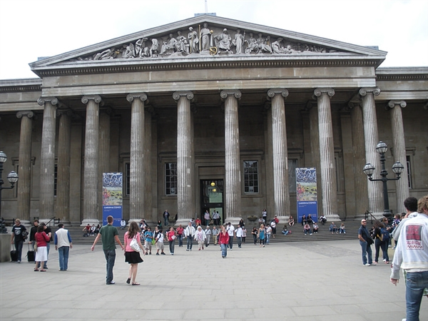 急需夏洛克·福尔摩斯！大英博物馆上演“黄金大劫案”：多件藏品被盗
