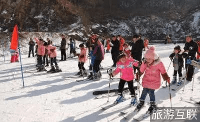 洛阳伏牛山滑雪场将在“世界雪日”为儿童提供免费滑雪优惠